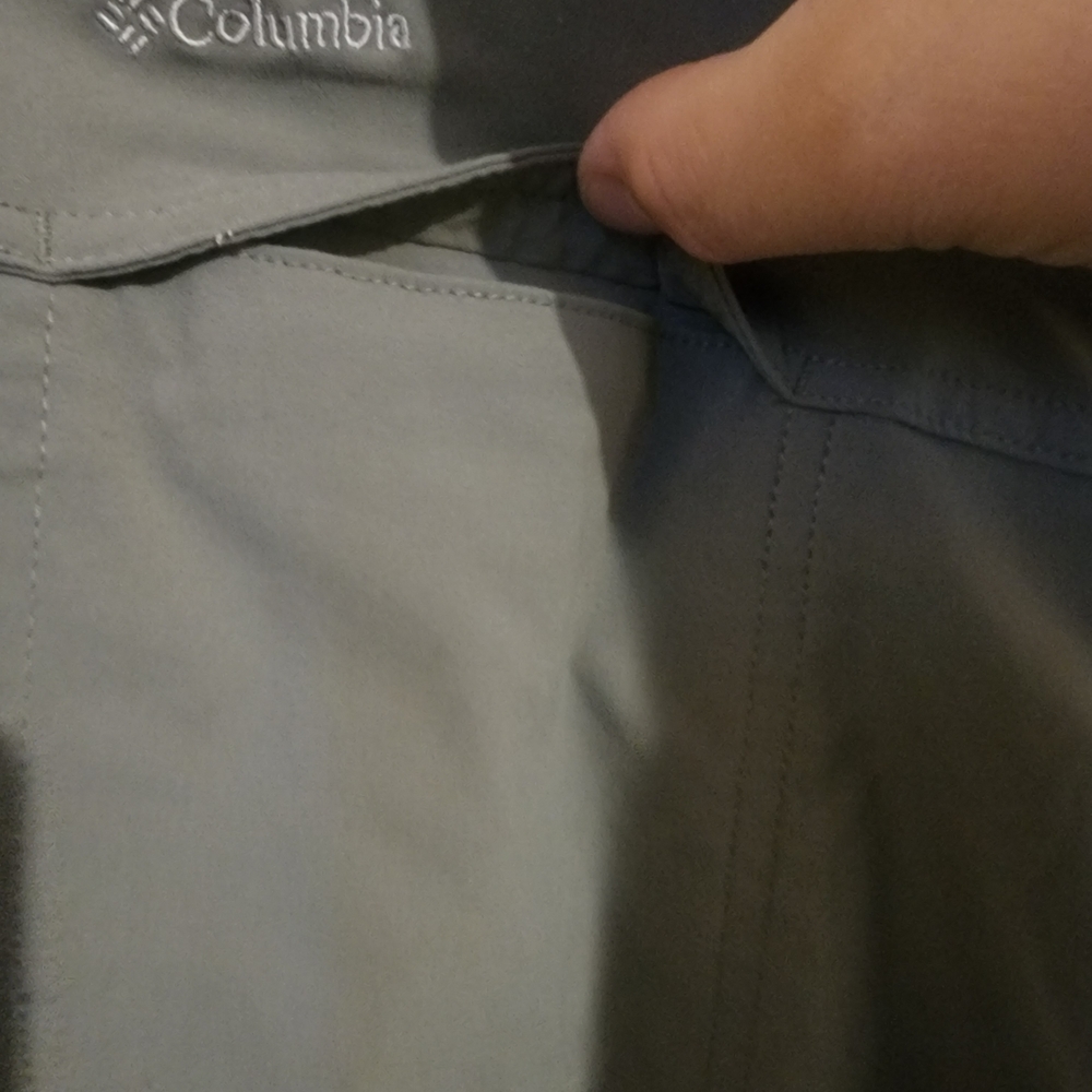 Columbia Women's Gray Shorts - Picture 6 of 11